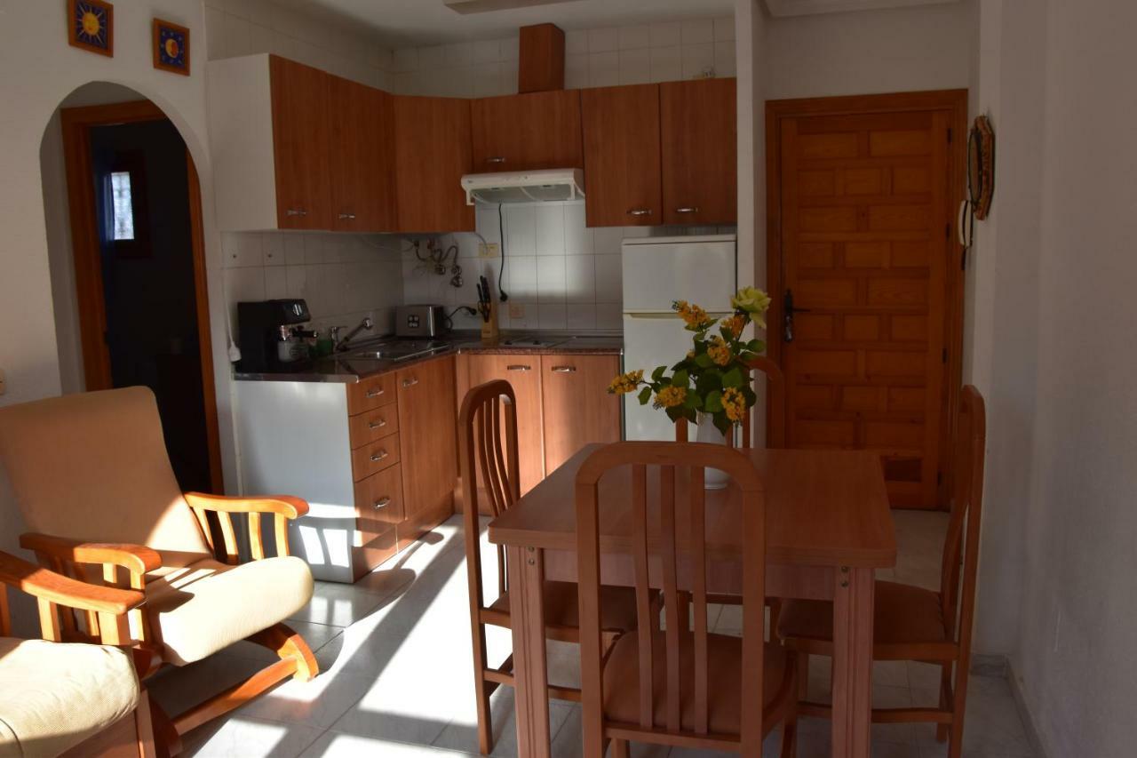 Apartment Vinamar III - Sunny La Mata La Mata  Exteriör bild