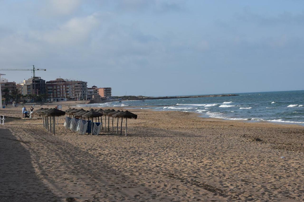 Apartment Vinamar III - Sunny La Mata La Mata  Exteriör bild